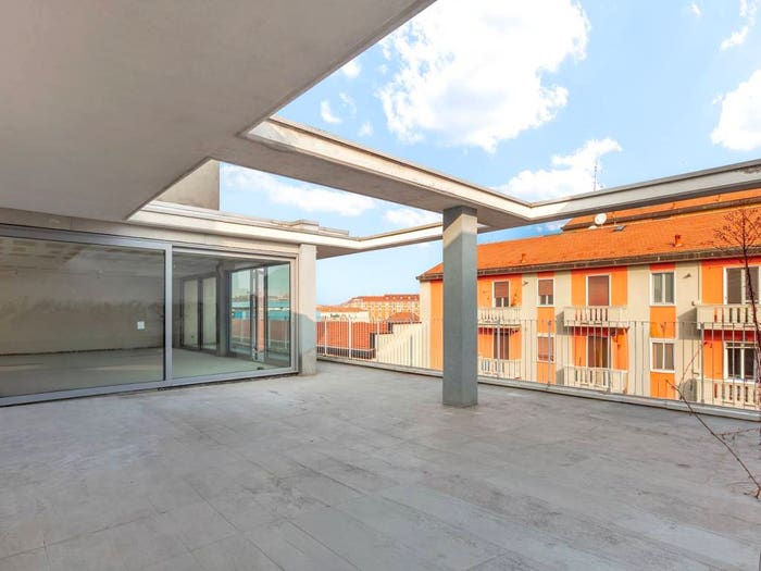 Appartamento trilocale in vendita in Via Flumendosa, Crescenzago, Milano