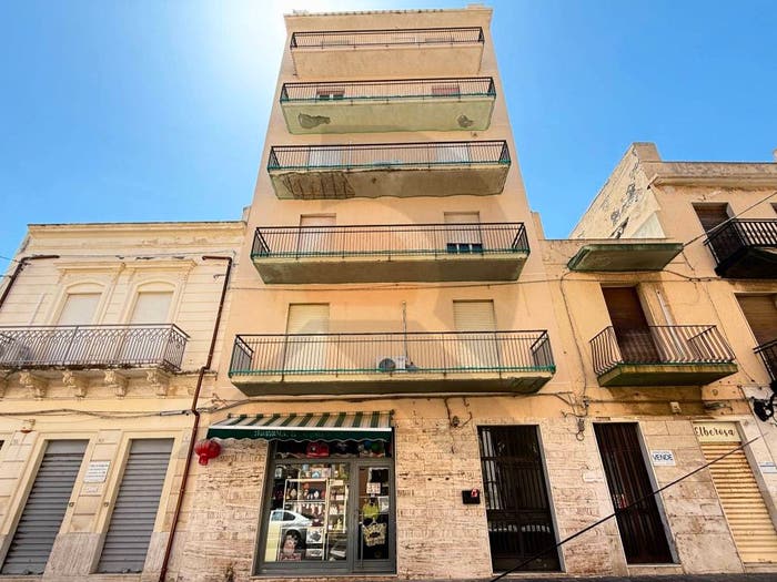 Appartamento trilocale in vendita in Via Principe Umberto, Centro, Augusta