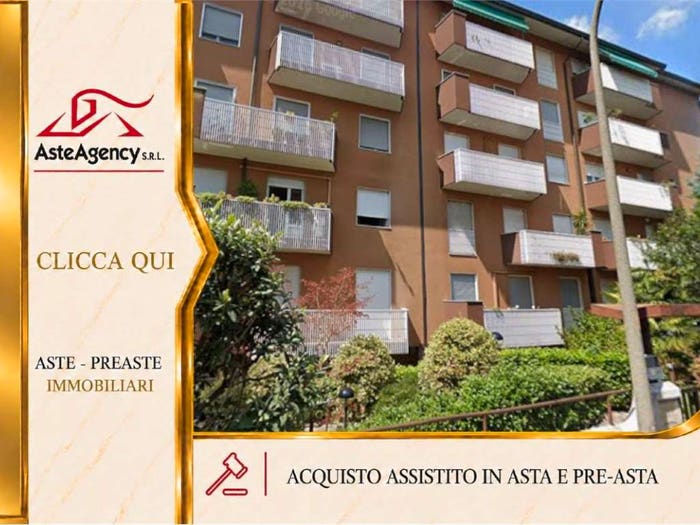 Appartamento quadrilocale in vendita in Via Carlo Dossi, Mazzo Pantanedo, Rho