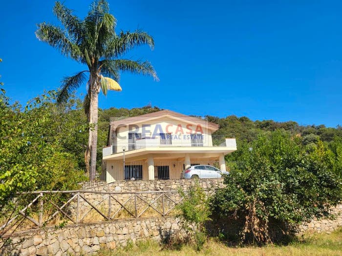 Casa con 6 locali in vendita in Contrada Santa caterina, Francavilla di Sicilia