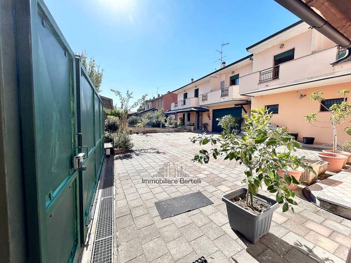 Casa con 6 locali in vendita in Via Conte Cesare Bonacossa, Centro, Dorno