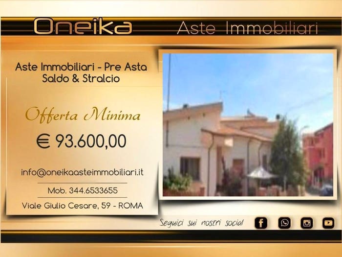 Casa con 6 locali in vendita in Via Palmiro Togliatti, Macomer