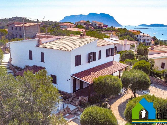 Casa con 5 locali in vendita in Via Tillò, Murta Maria Porto Istana, Olbia
