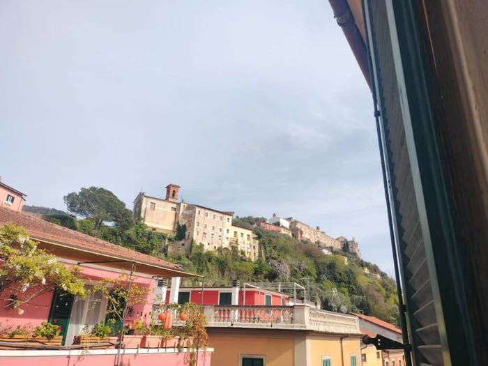 Appartamento con 6 locali in vendita in Via Beatrice, Centro, Massa