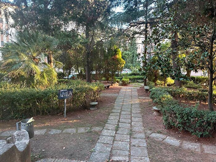 Appartamento quadrilocale in vendita in Via Michele Torcia, Mater Domini Cavita, Catanzaro