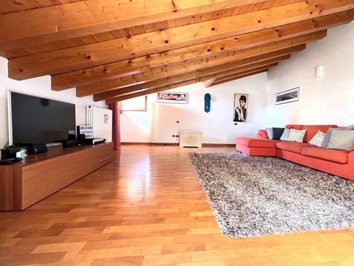 Appartamento con 5 locali in vendita in Centro, Loreggia