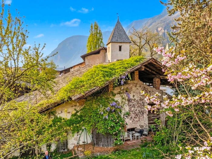 Casa monolocale in vendita in Via, Ora