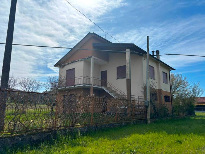 Casa quadrilocale in vendita in Località Variano, Vanzelle, Vignole Borbera