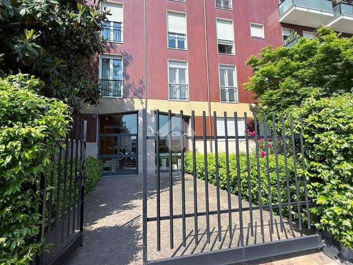Casa monolocale in vendita in Via Maniago, Quartiere Feltre, Milano