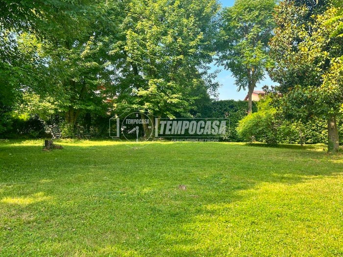 Appartamento trilocale in vendita in Via Adamello, Pino Torinese
