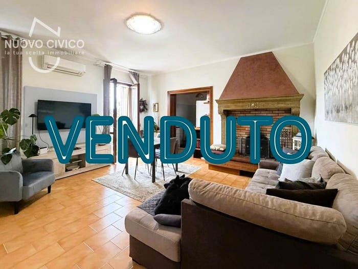 Appartamento trilocale in vendita in Via Caovilla A, Parona, Verona