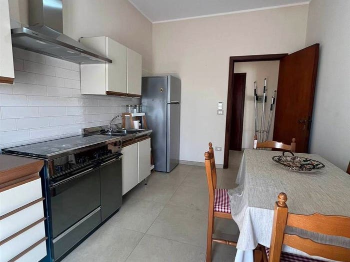 Appartamento con 6 locali in vendita in Corso Nunzio Costa, Centro, Pachino