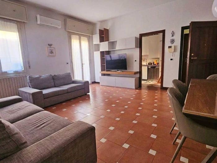 Appartamento quadrilocale in vendita in Via de' Griffoni, Centro Storico, Bologna