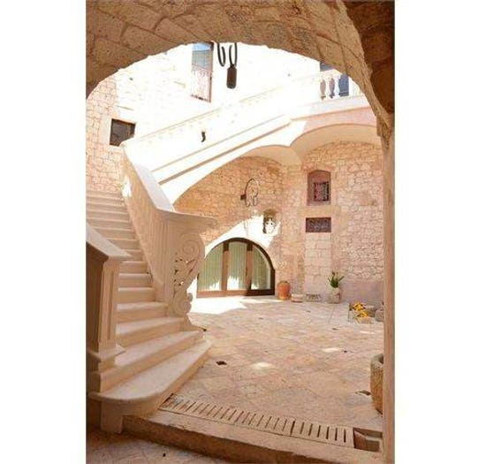 Casa con 6 locali in vendita in Via Santoro, Centro, Carovigno