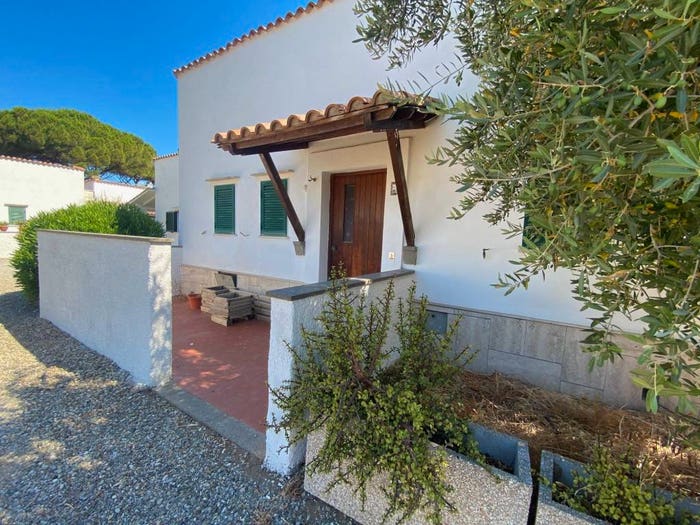 Casa quadrilocale in vendita in Strada Provinciale Giannella, Orbetello