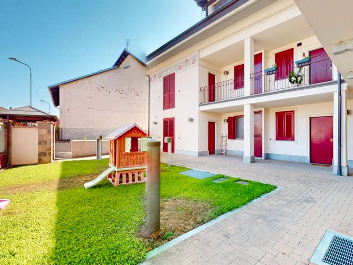 Appartamento quadrilocale in vendita in Via Monte Grappa, Centro, Carignano