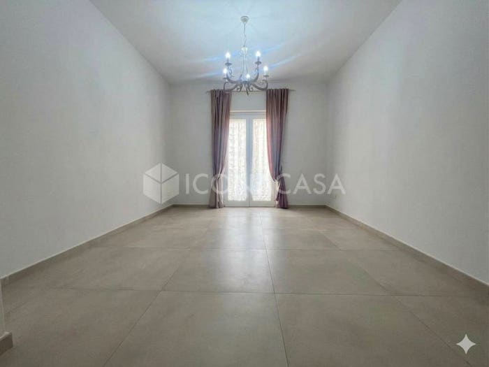 Appartamento trilocale in vendita in Vico Massimo Stanzione, Frattamaggiore