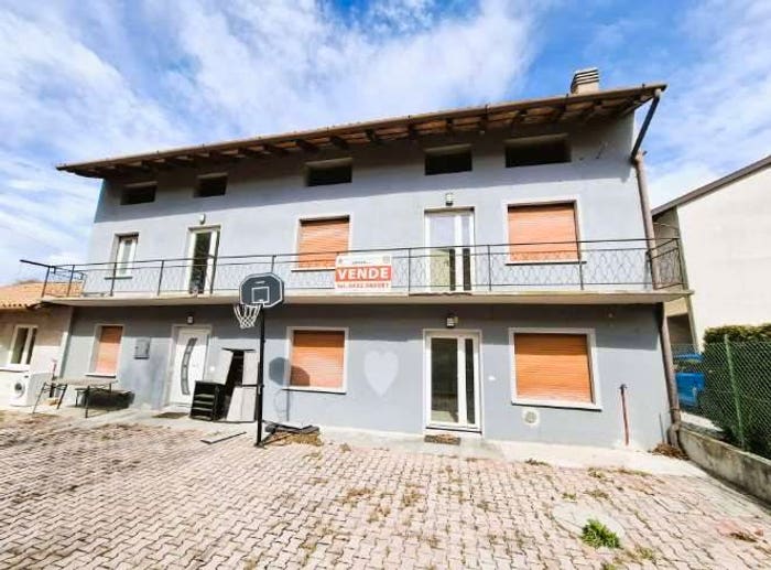 Casa monolocale in vendita in Via Liberazione, Buia, Buja