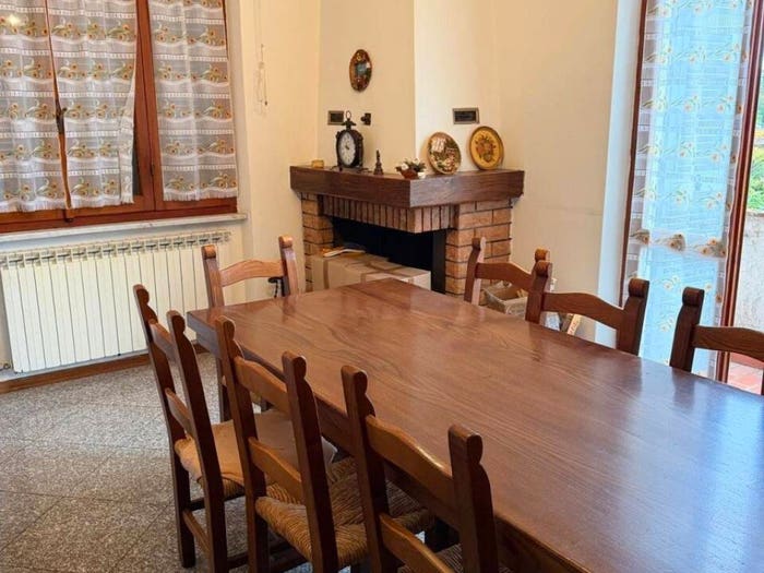 Casa con 5 locali in vendita in Colombiera Molicciara, Castelnuovo Magra