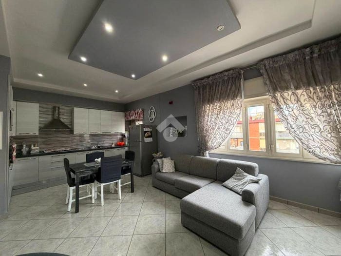 Appartamento quadrilocale in vendita in Via della Maiella, Scampia, Napoli
