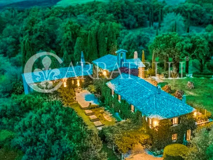 Casa con 6 locali in vendita in Via dei Madonna dei Papi, Centro, Castel Giorgio