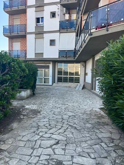 Appartamento trilocale in vendita in Via Umbria, Montalto Marina, Montalto di Castro