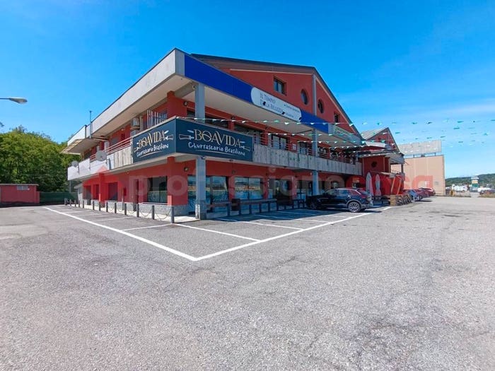 Casa con 6 locali in vendita in Via Sempione, Centro, Castelletto Sopra Ticino