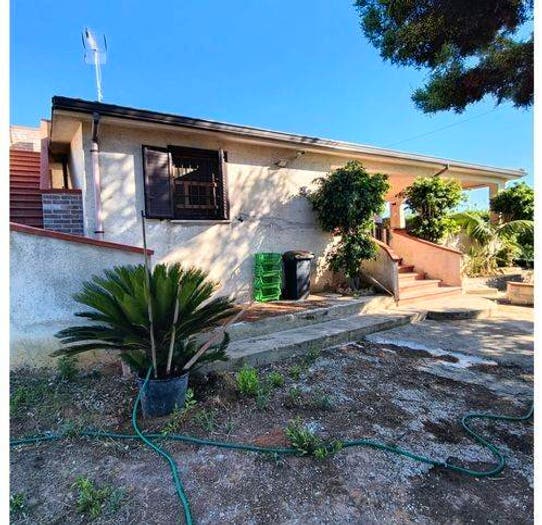 Casa con 5 locali in vendita in Contrada Sicciarotta, Balestrate
