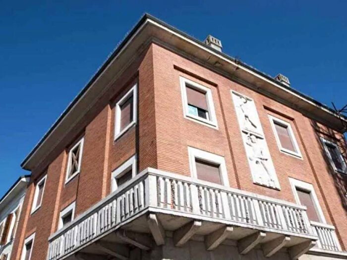 Appartamento trilocale in vendita in via Cesare Battisti, Centro, Quistello