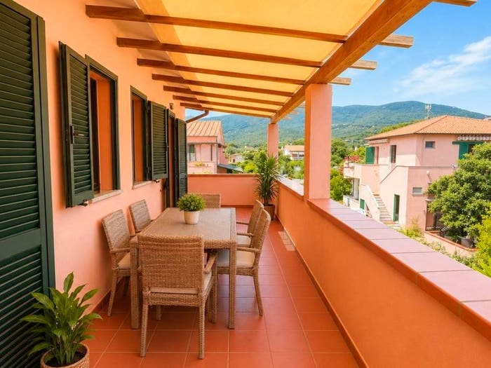 Appartamento trilocale in vendita in via chiusotorto, Marina Di Campo, Campo nell'Elba