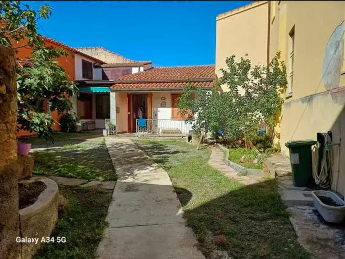 Casa monolocale in vendita in Via Umberto I, Ales