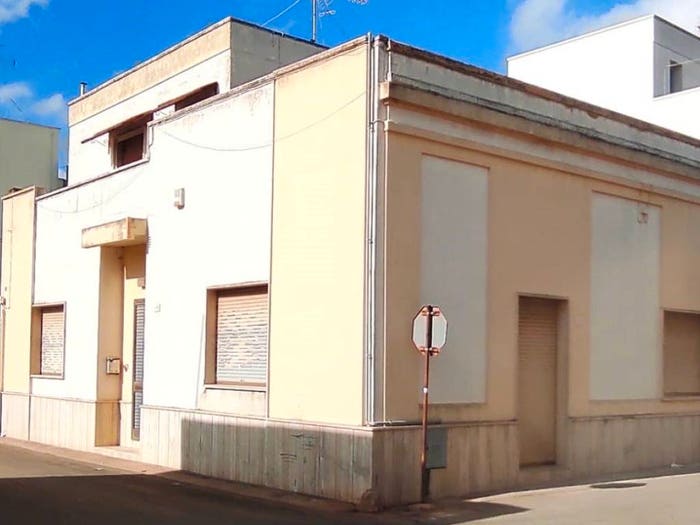Casa quadrilocale in vendita in Via Isonzo, Melissano