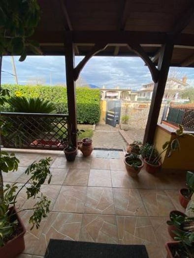Casa quadrilocale in vendita in Via Casamarina, Rocca d'Evandro