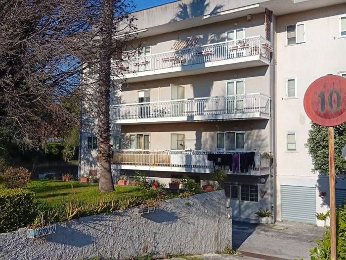 Appartamento con 5 locali in vendita in Via Antonio Reillo, Nicastro Sambiase, Lamezia Terme
