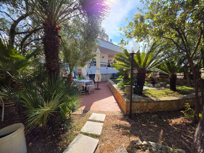 Casa con 5 locali in vendita in via Luigi di Molfetta, Bisceglie