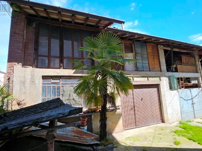 Casa trilocale in vendita in Via IV Novembre, Cirimido