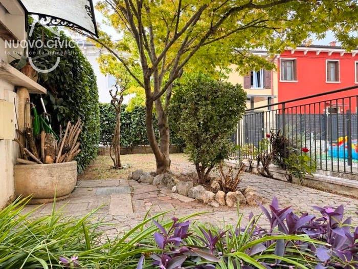 Casa quadrilocale in vendita in Via Custoza, San Michele Extra, Verona