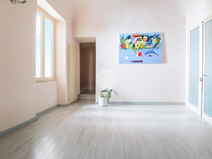 Appartamento trilocale in vendita in Via Mario Capuani, Centro, Teramo