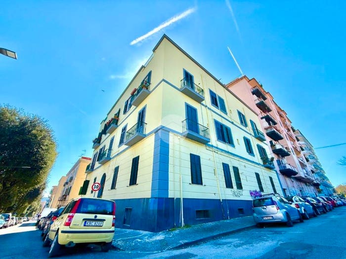 Appartamento bilocale in vendita in Viale Campi Flegrei, Bagnoli, Napoli