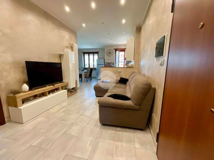 Appartamento quadrilocale in vendita in Via Balbo, Centro, Leinì