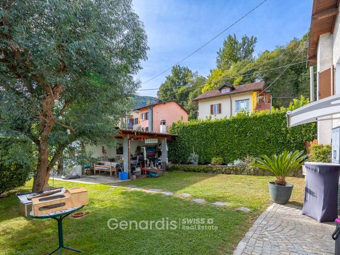 Casa trilocale in vendita in Via Nolina, Centro, Lavena Ponte Tresa