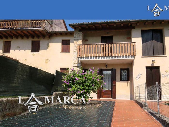 Casa con 5 locali in vendita in Via Del Portego, Centro, Castelcucco