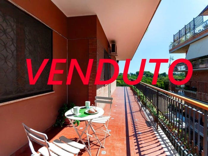 Appartamento trilocale in vendita in Via Antonio Sogliano, Pisana Bravetta, Roma