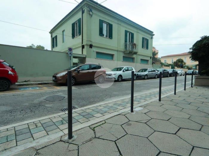 Casa con 6 locali in vendita in Via Dei Marsi, Porta Nuova, Pescara