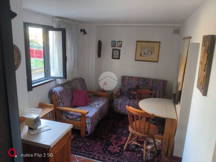 Appartamento trilocale in vendita in VIA POZZO, Centro, Alpette