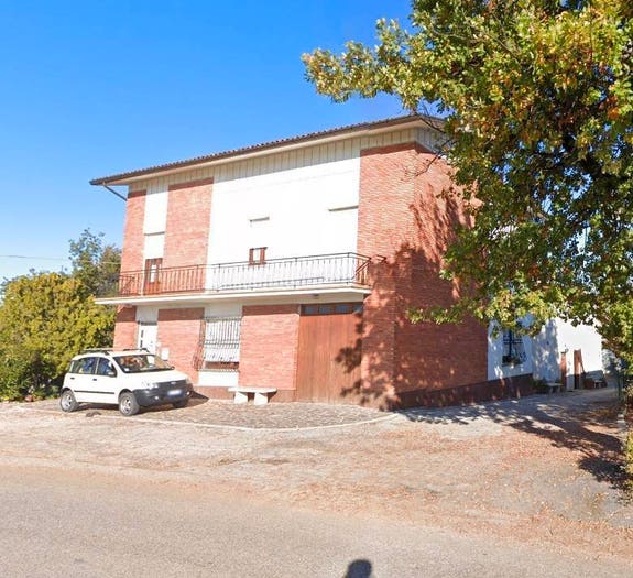 Casa con 6 locali in vendita in via Larciano, Monte Vidon Corrado