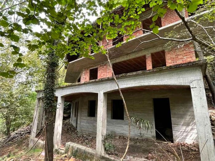Casa monolocale in vendita in Centro, Tronzano Lago Maggiore