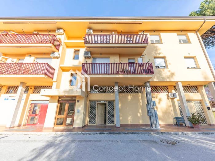 Appartamento bilocale in vendita in Via Innocenzo XII, Somaschi Fontana di Papa Ginestreto, Ariccia