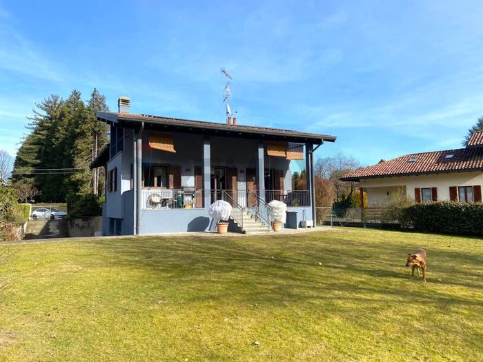 Casa bilocale in vendita in VIA MONTE ROSA, Dormelletto