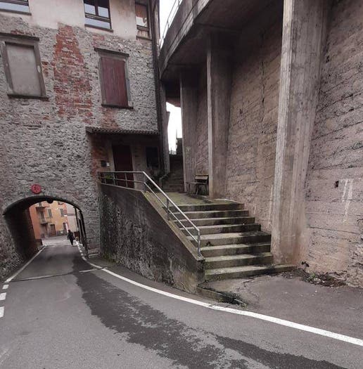 Appartamento trilocale in vendita in Via Palazzo, Botta, Sedrina